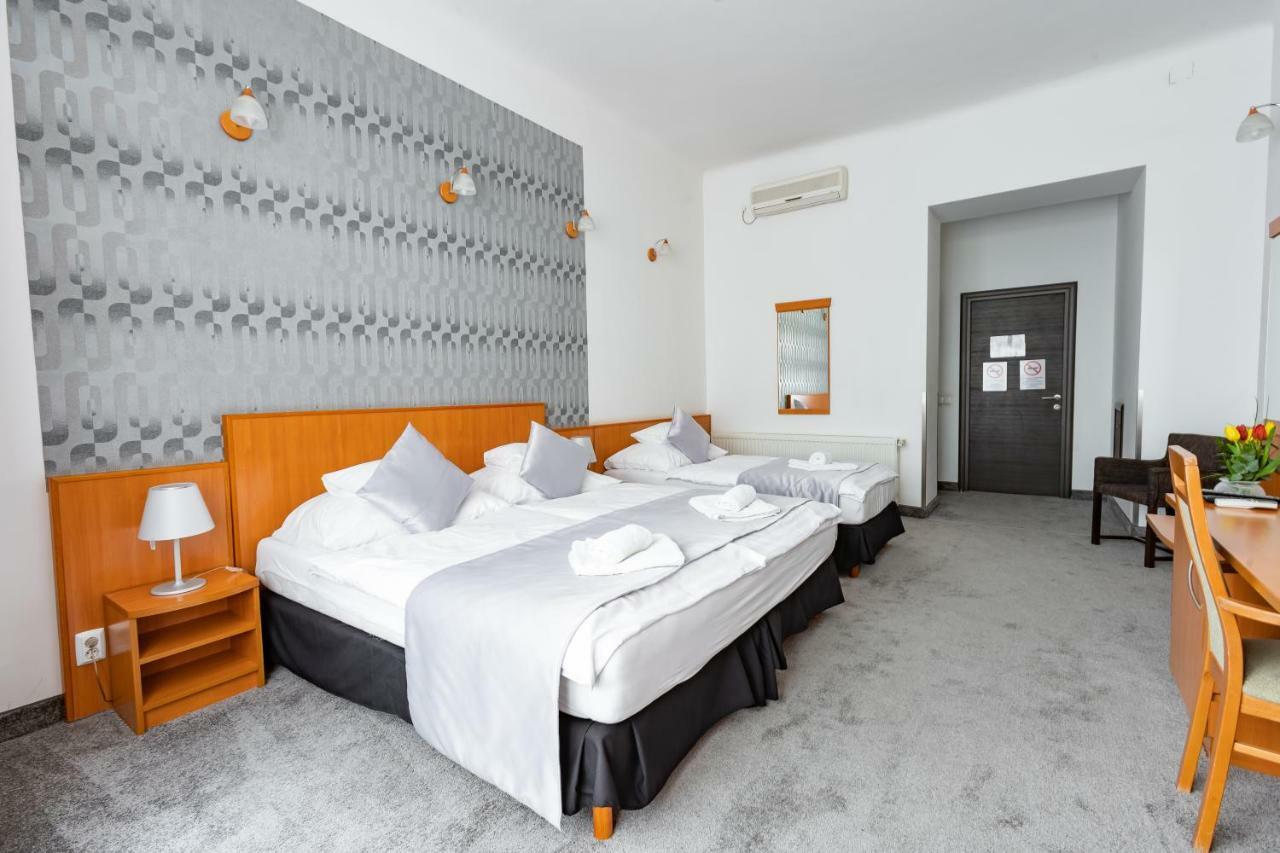 Budapest Griffin Guest House Екстер'єр фото